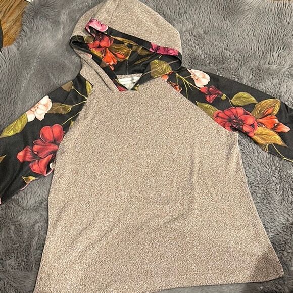 EUC-CHRISTOPHER BANKS FLORAL BLOCK TOP - Picture 3 of 13